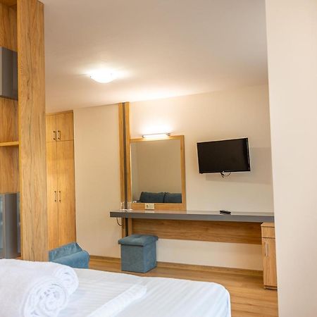 Eco Hotel Momata Kolarovo Zewnętrze zdjęcie
