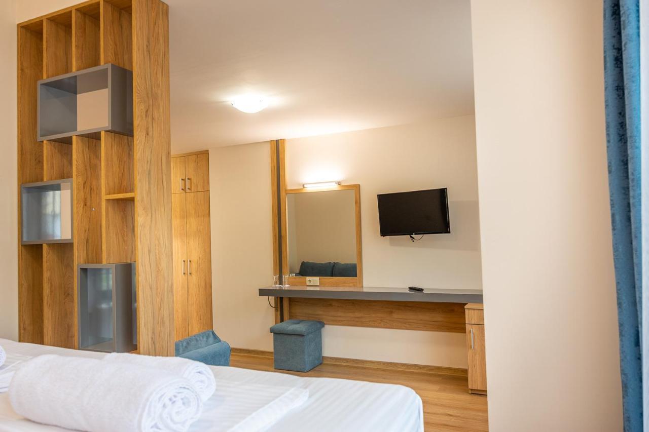 Eco Hotel Momata Kolarovo Zewnętrze zdjęcie