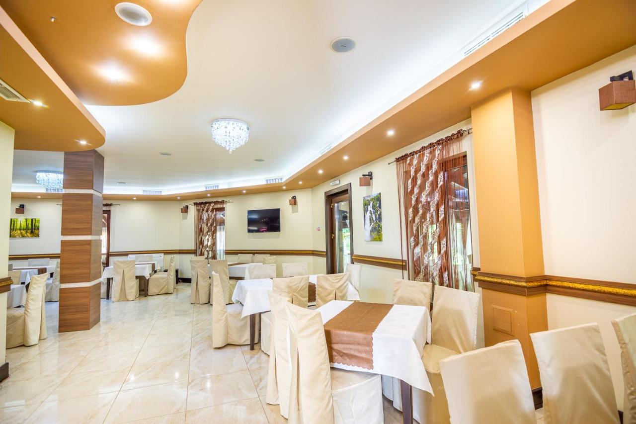 Eco Hotel Momata Kolarovo Zewnętrze zdjęcie